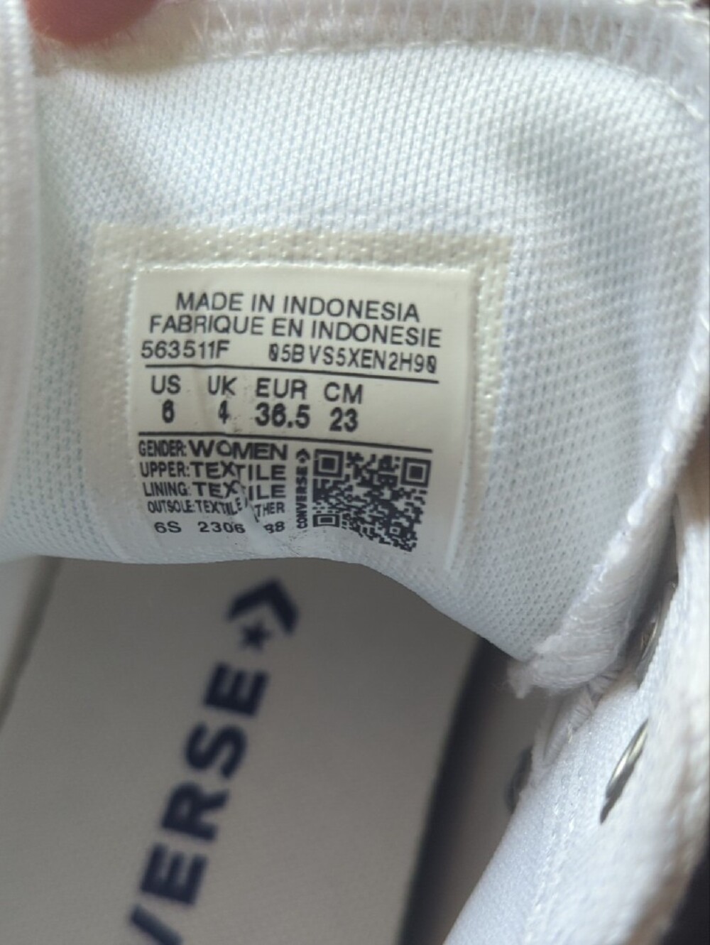 Converse White High Top Sneakers with Red Trim - Picture 5 of 7